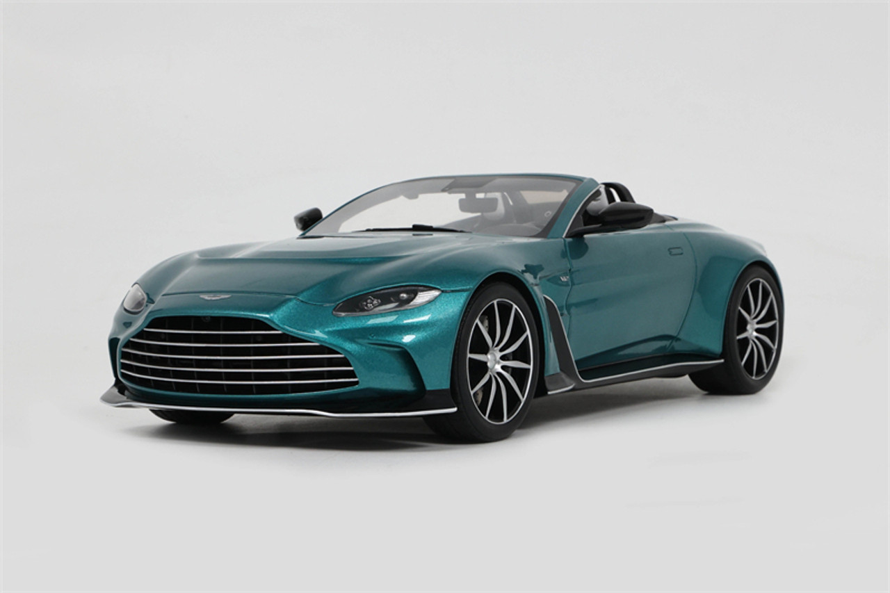 1/18 GT Spirit Aston Martin V12 Vantage Roadster (Tayos Turquoise Blue) Resin Car Model