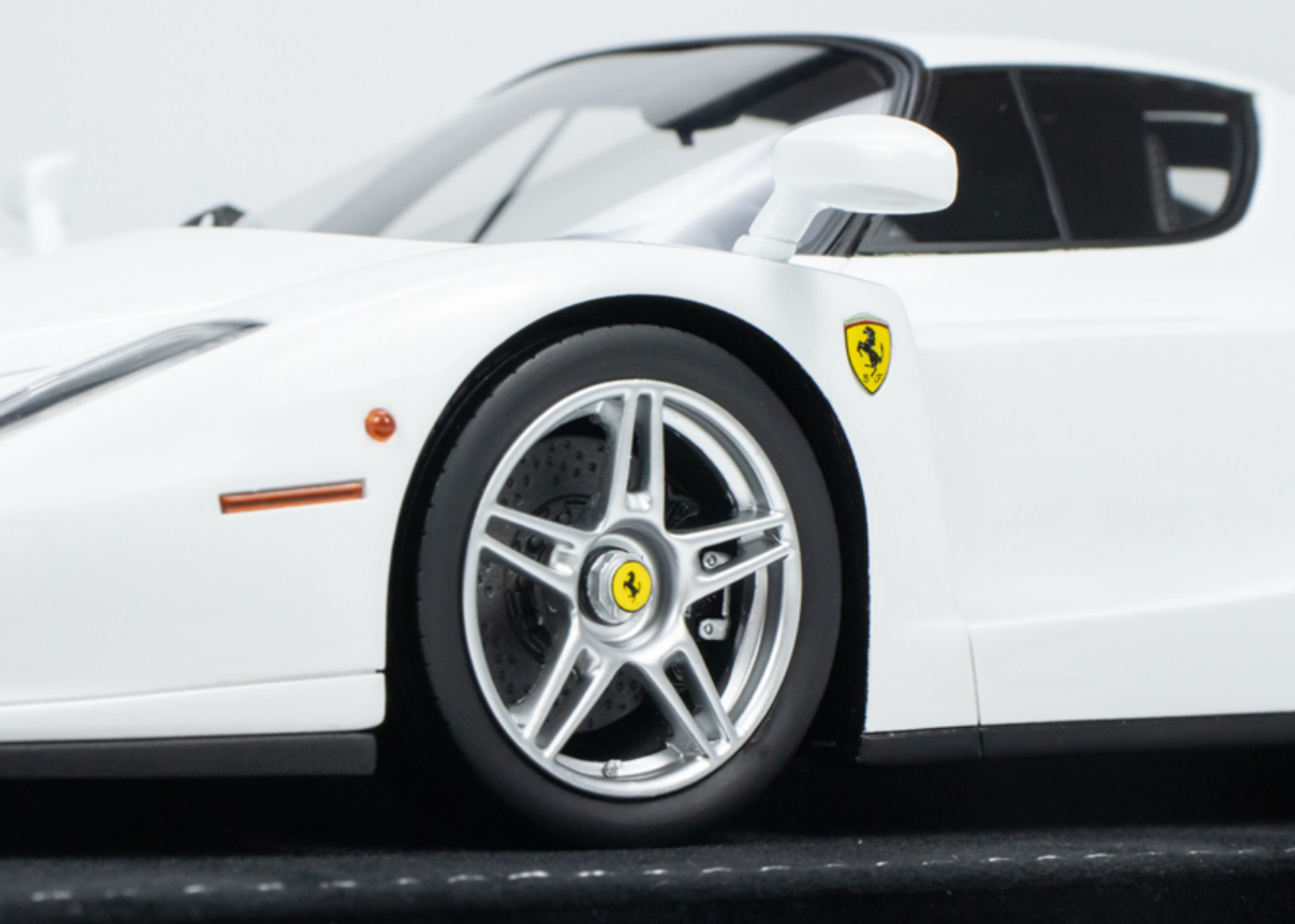 1/18 HH Model Ferrari Enzo Pearl white