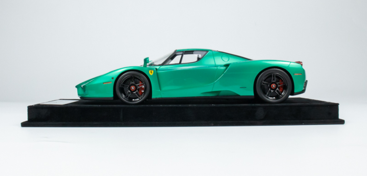 1/18 HH Model Ferrari Enzo emerald-green