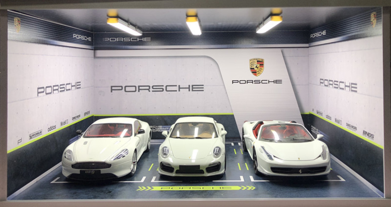1/18 Porsche Theme 3 Car Garage Parking Scene w/ Lights (car model