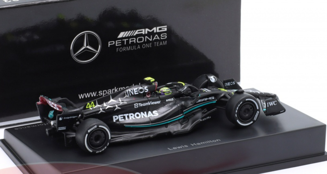 1/64 Spark 2023 Formula 1 Lewis Hamilton Mercedes-AMG F1 W14 #44 Car Model