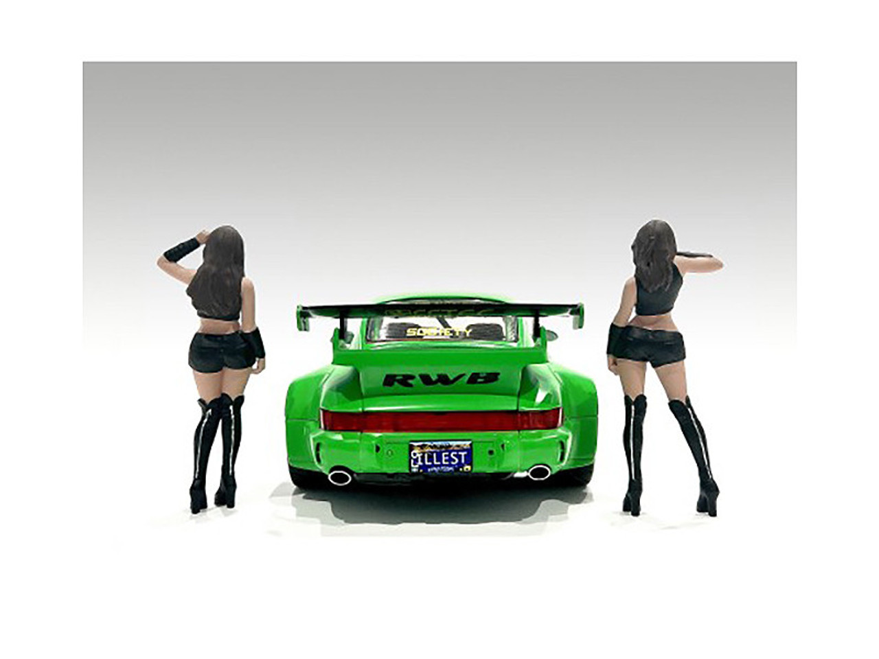 "Auto Salon Girls" 2 piece Figures Set for 1/18 Scale Models by American Diorama