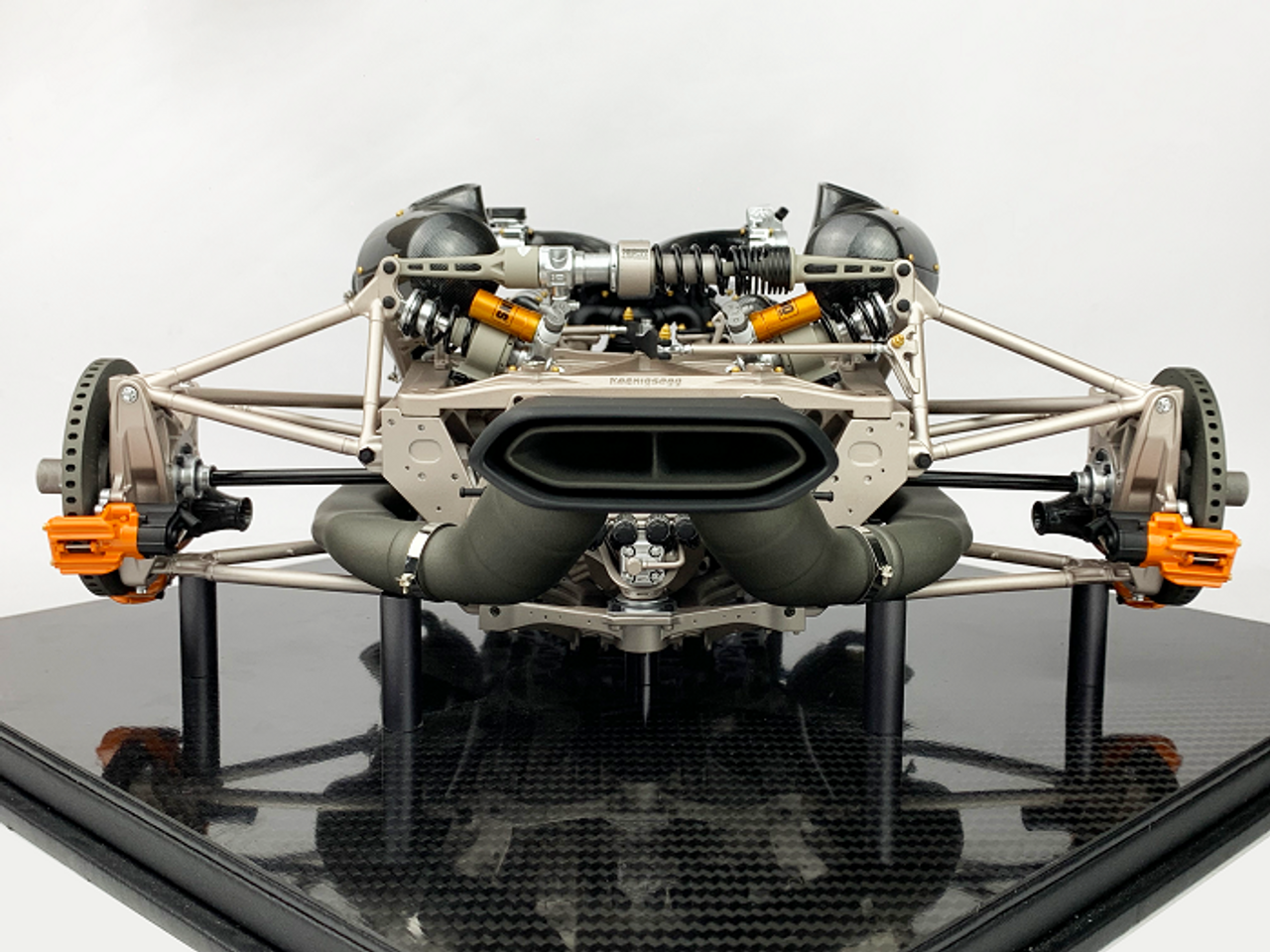 1/6 Frontiart Koenigsegg Jesko Engine Model