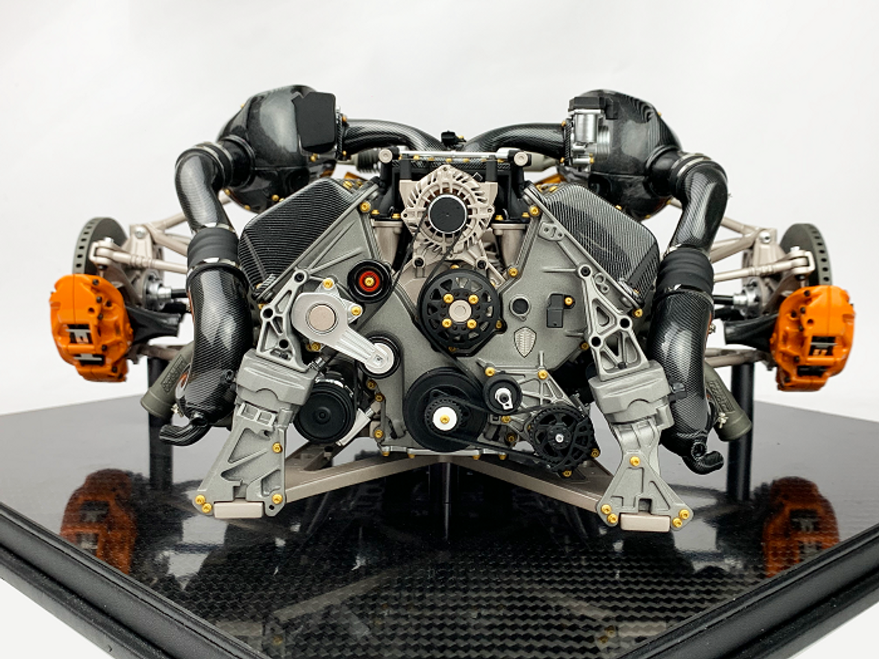 1/6 Frontiart Koenigsegg Jesko Engine Model