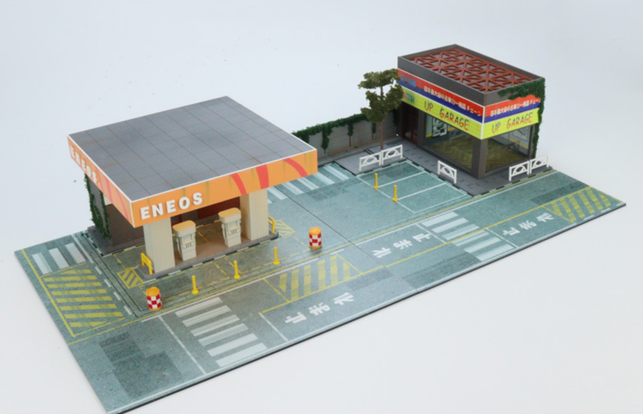 1/64 Magic City Japan Eneos Gas Station & Up Garage Diorama with Lights