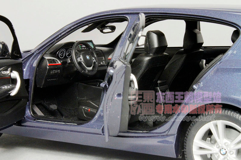 1/18 2011 BMW F20 1 Series 125i 120i (Blue) Diecast Car Model