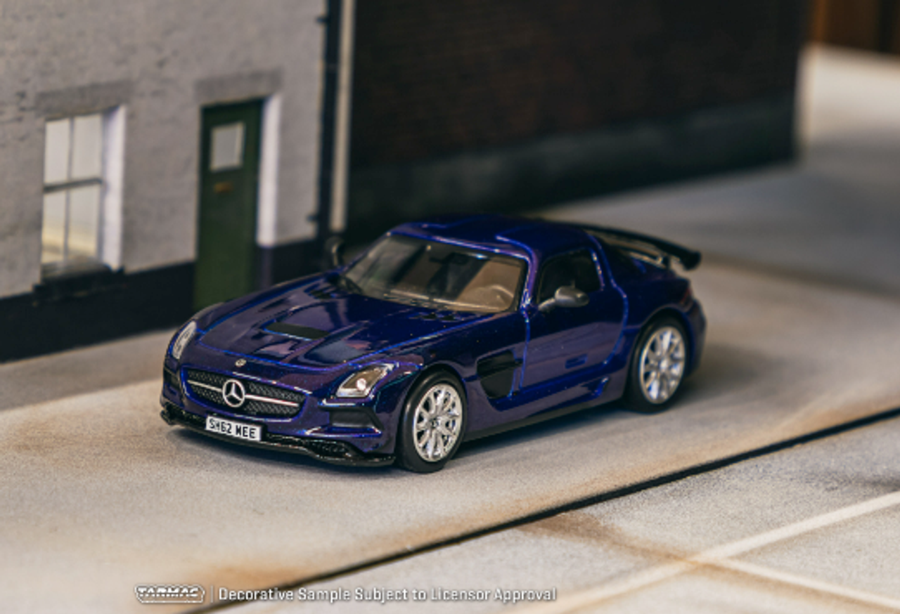 1/64 Tarmac Works Mercedes-Benz SLS AMG Coupé Black