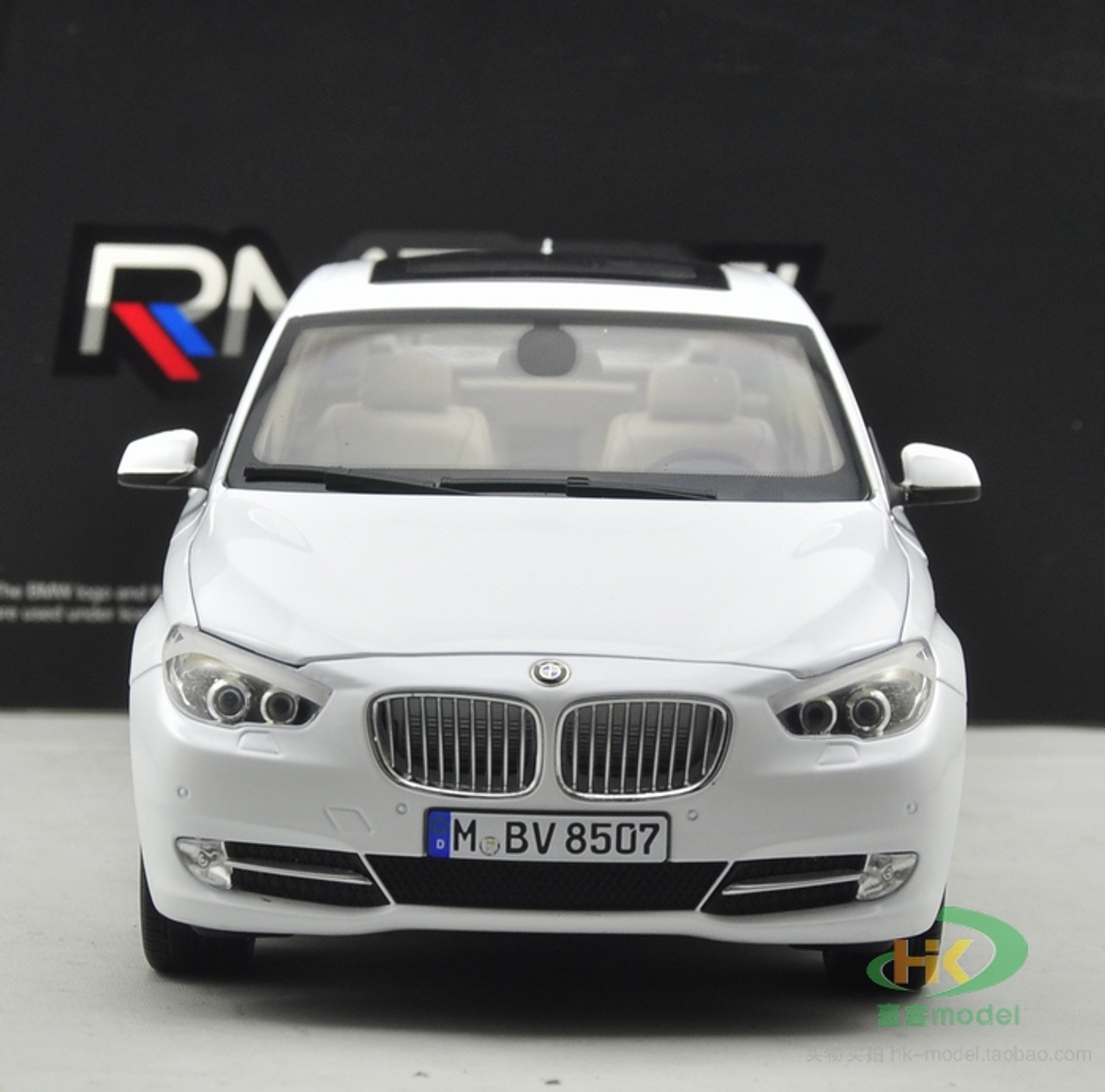 1/18 RMZ BMW 5 Series GT 535GT (White) Diecast Car Model