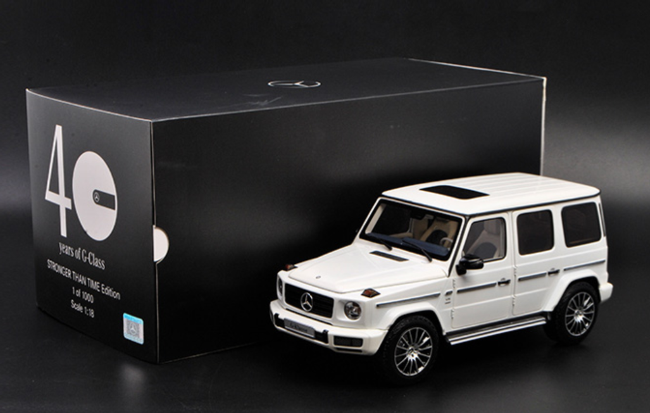 1/18 Dealer Edition Mercedes-Benz Mercedes 40 Years of G-Class G-Klasse G500 Stronger Than Time Edition (Diamond Bright White) Diecast Car Model Limited