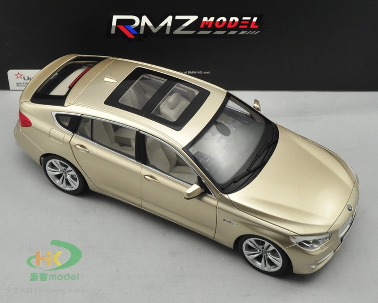 1/18 Dealer Edition BMW 5 Series GT (Golden/Champagne) Diecast Car Model