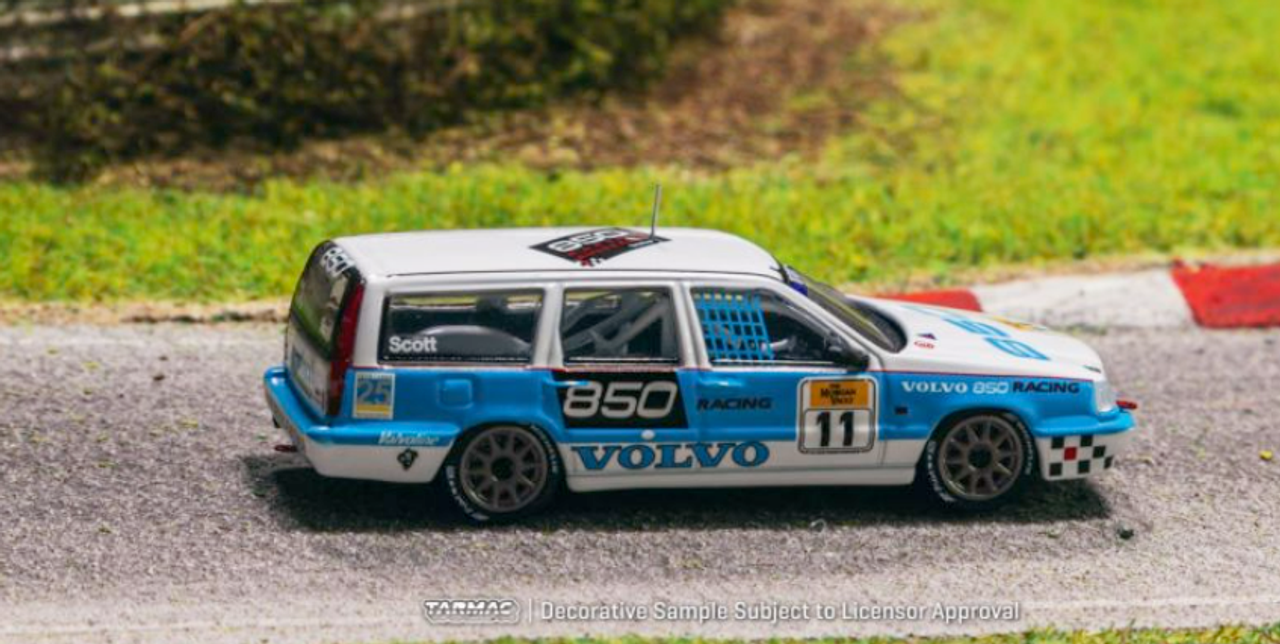 1/64 Tarmac Works Volvo 850 Estate 