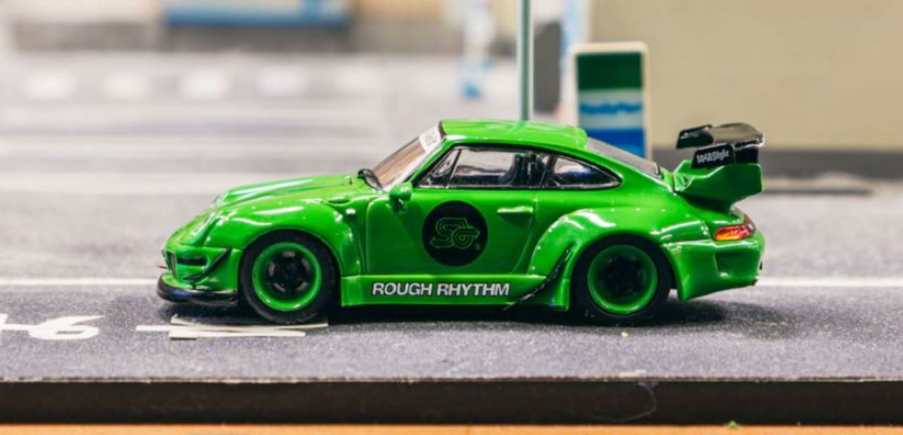 1/64 Tarmac Works Porsche RWB 993 Rough Rhythm Fuel Fest Student Driver