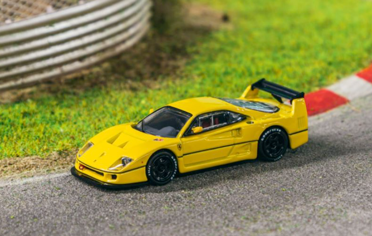 1/64 Tarmac Works Ferrari F40 LM Yellow