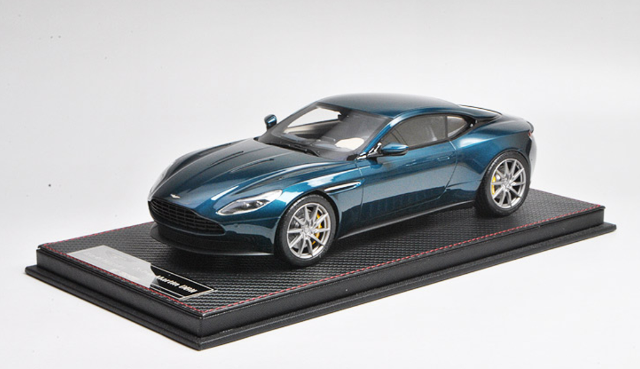 autoart aston martin db11