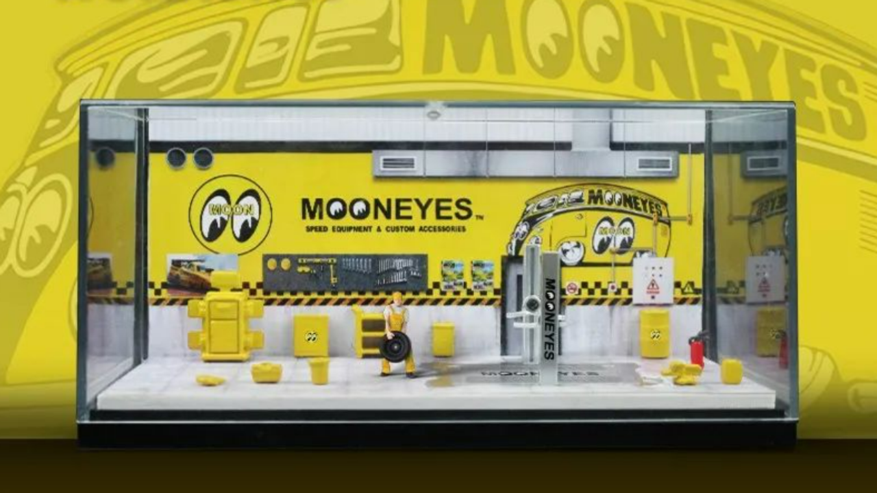 1/64 MoreArt Mooneyes Repair Shop Diorama (car models NOT included)