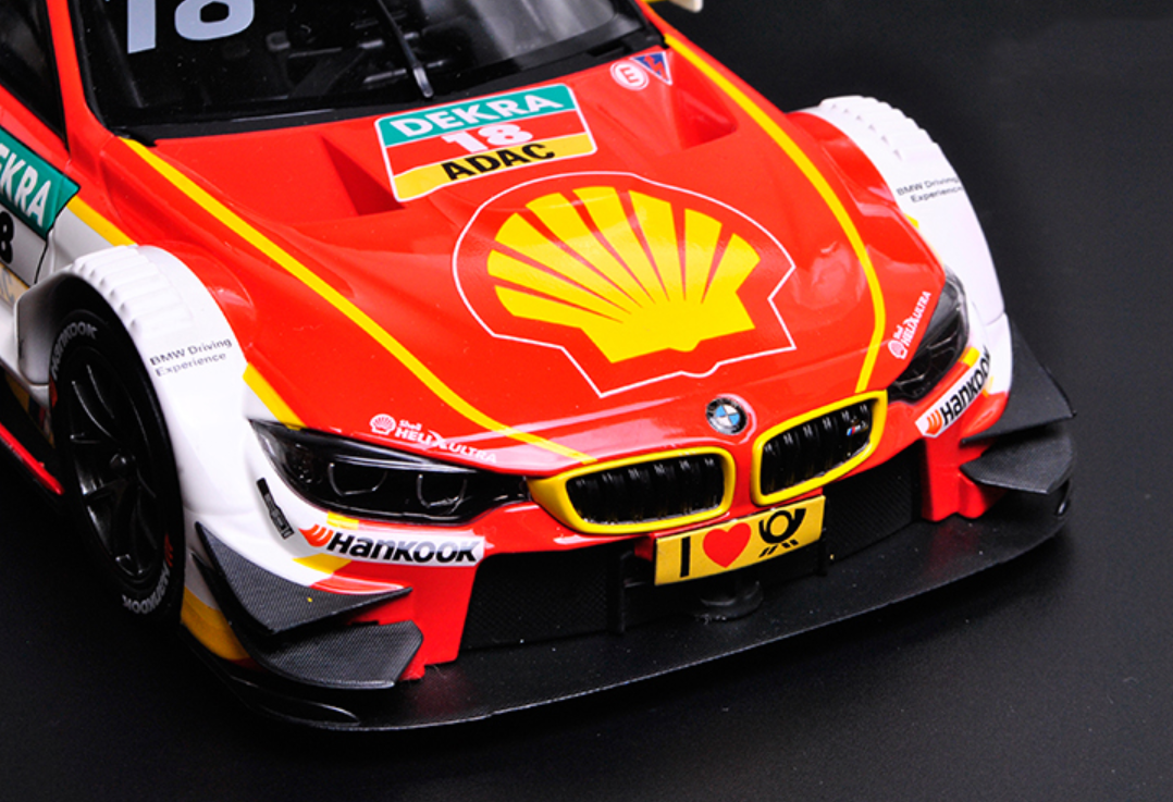 希少【極美品】BMW M4 DTM 2016 1/18 レッドブル仕様 Yahoo