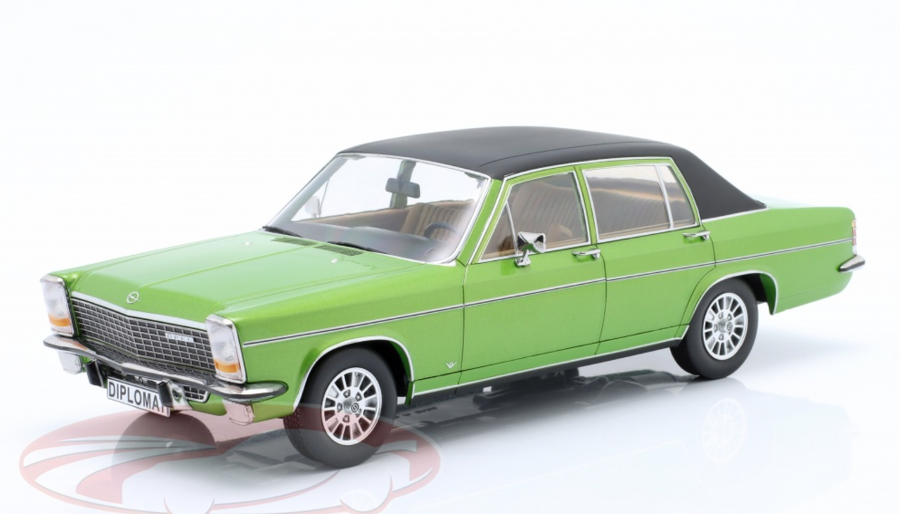 1/18 Modelcar Group 1972 Opel Diplomat B (Green Metallic) Car Model