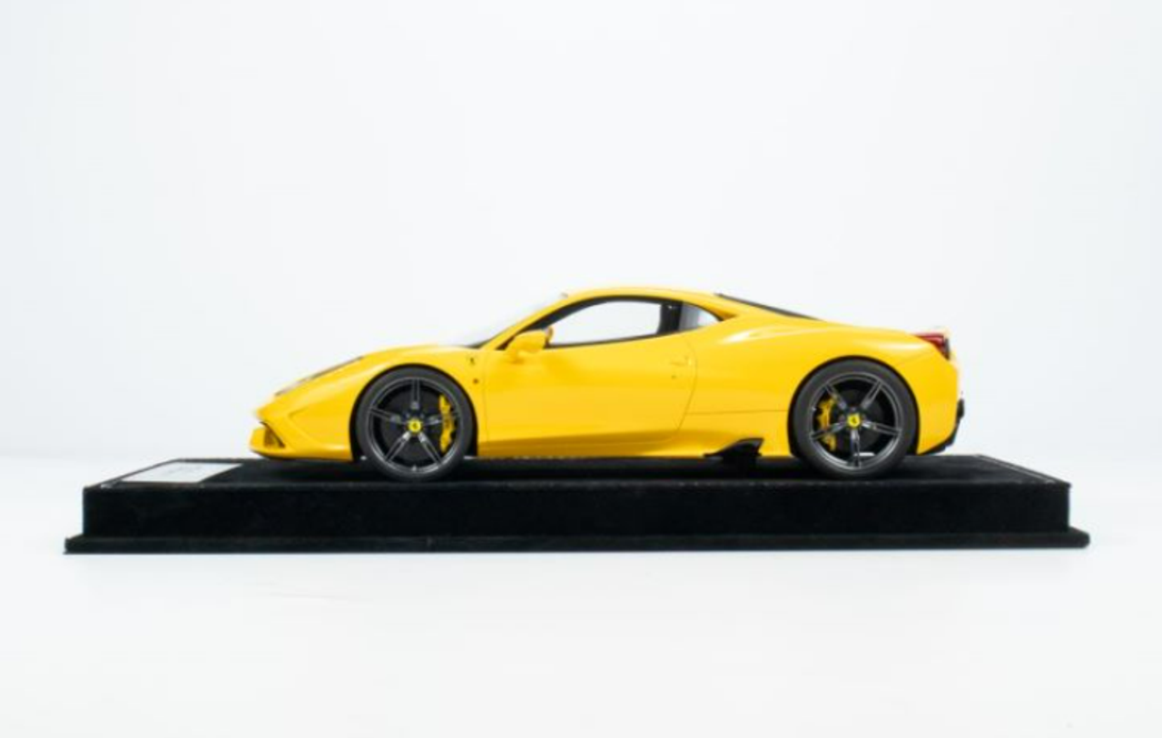 1/18 HH Model Ferrari 458 Speciale Yellow