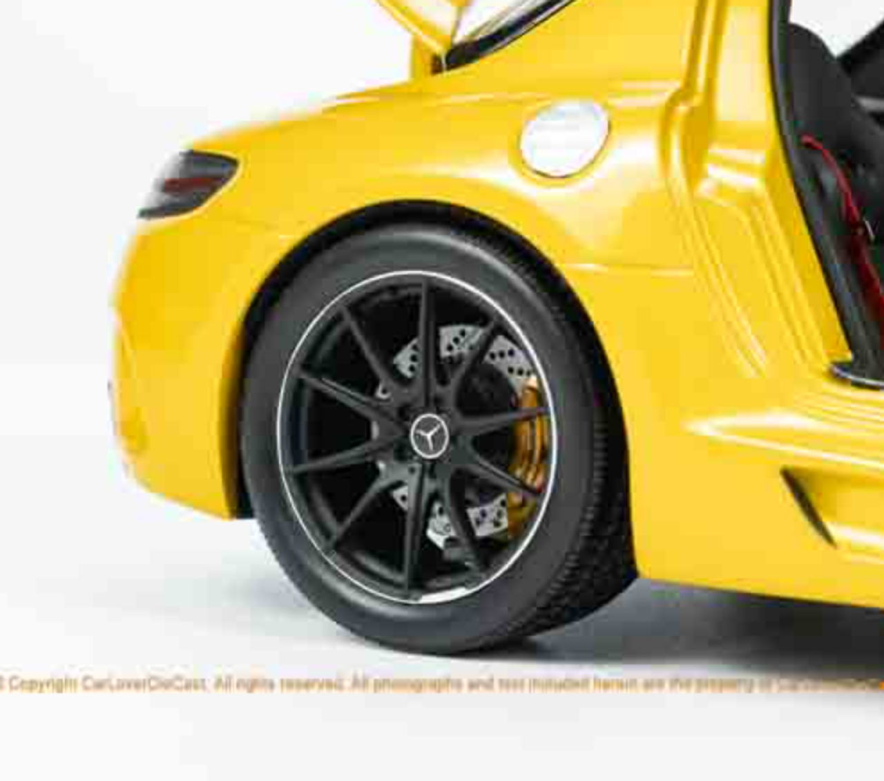 1/18 Minichamps Mercedes-Benz AMG SLS Black Series (Gold Yellow) Diecast Car Model