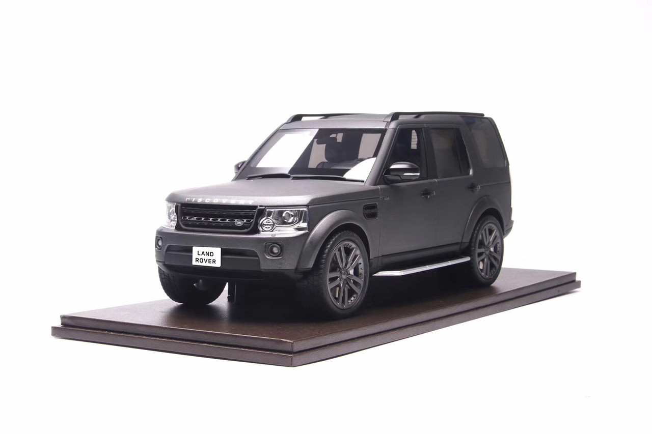 1/18 Motorhelix Land Rover Discovery 4 (Matte Grey) Resin Car Model Limited 50