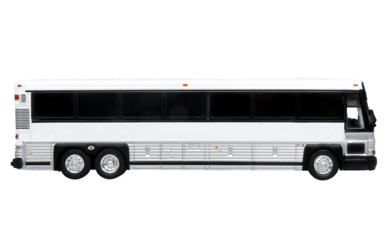 2001 MCI D4000 Coach Bus Plain White "Vintage Bus & Motorcoach Collection" Limited Edition to 504 pieces Worldwide 1/87 (HO) Diecast Model by Iconic Replicas