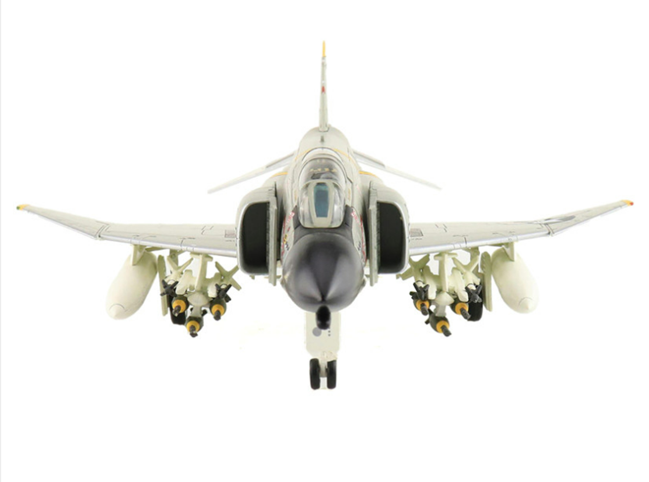 McDonnell Douglas F-4B Phantom II Fighter Aircraft "VF-84 'Jolly Rogers' USS Independence" (1964) United States Navy "Air Power Series" 1/72 Diecast Model by Hobby Master