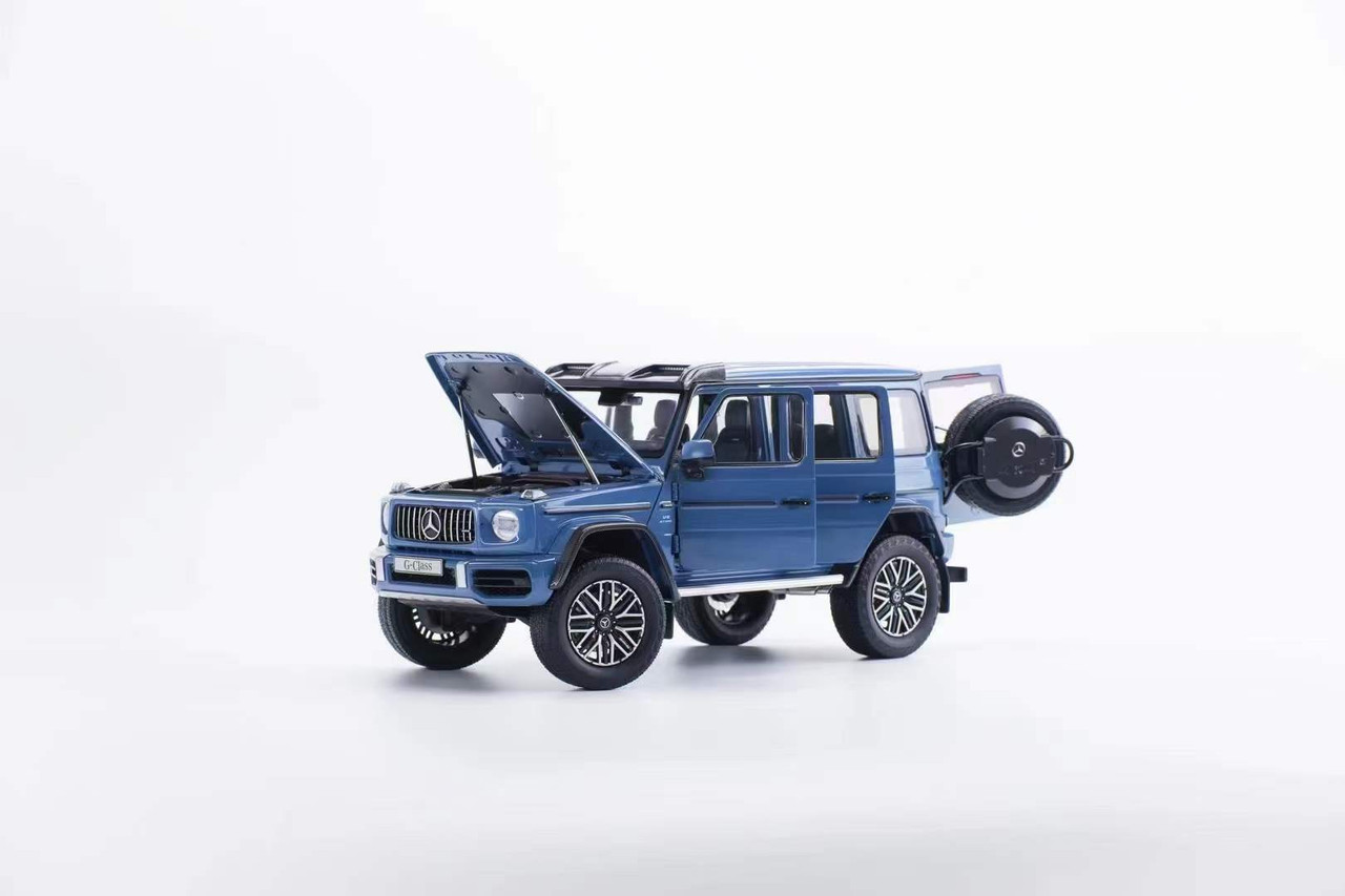 自動車 Mercedes-Benz G-Class 1/18 Unboxing Mercedes Benz G-Class diecast 1:18 scale model car