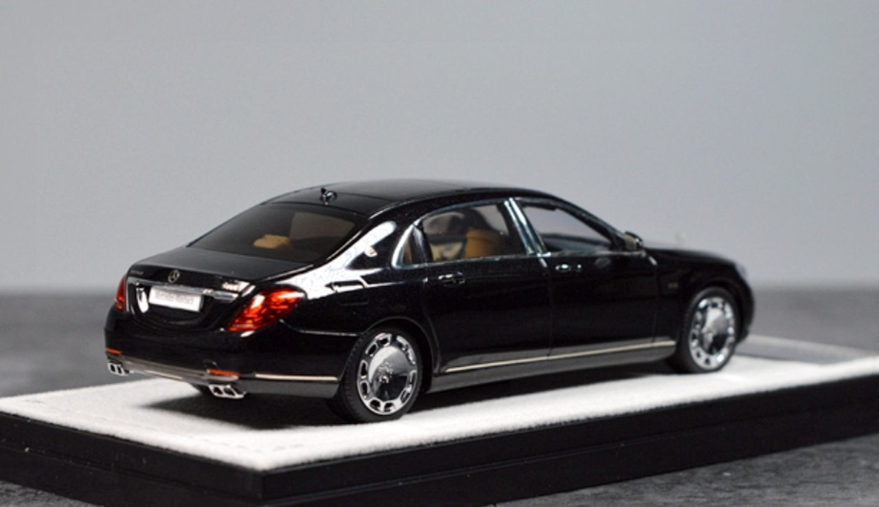 1/43 Almost Real Almostreal Mercedes-Benz Mercedes Maybach S Class S-Klasse S600 (Obsidian Black) Car Model