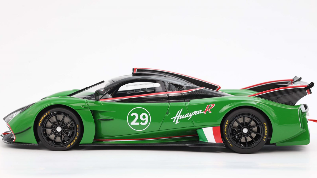 BBR PAGANI HUAYRA R パガーニ ウアイラ R 1/18 1/18 BBR Pagani Huayra R (Shiny Black & Grass Green Carbon