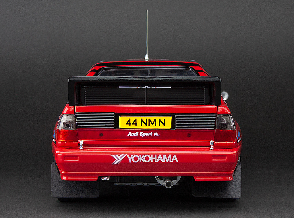 は 1/18 Sunstar 1986 Audi Quattro A2 #5 J.Bosch, S.Bond Circuit des