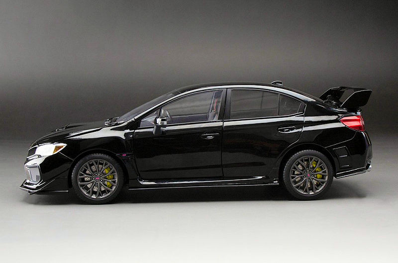 の 1/18 Sunstar 2018 Subaru WRX STI Custom (Black with Yellow