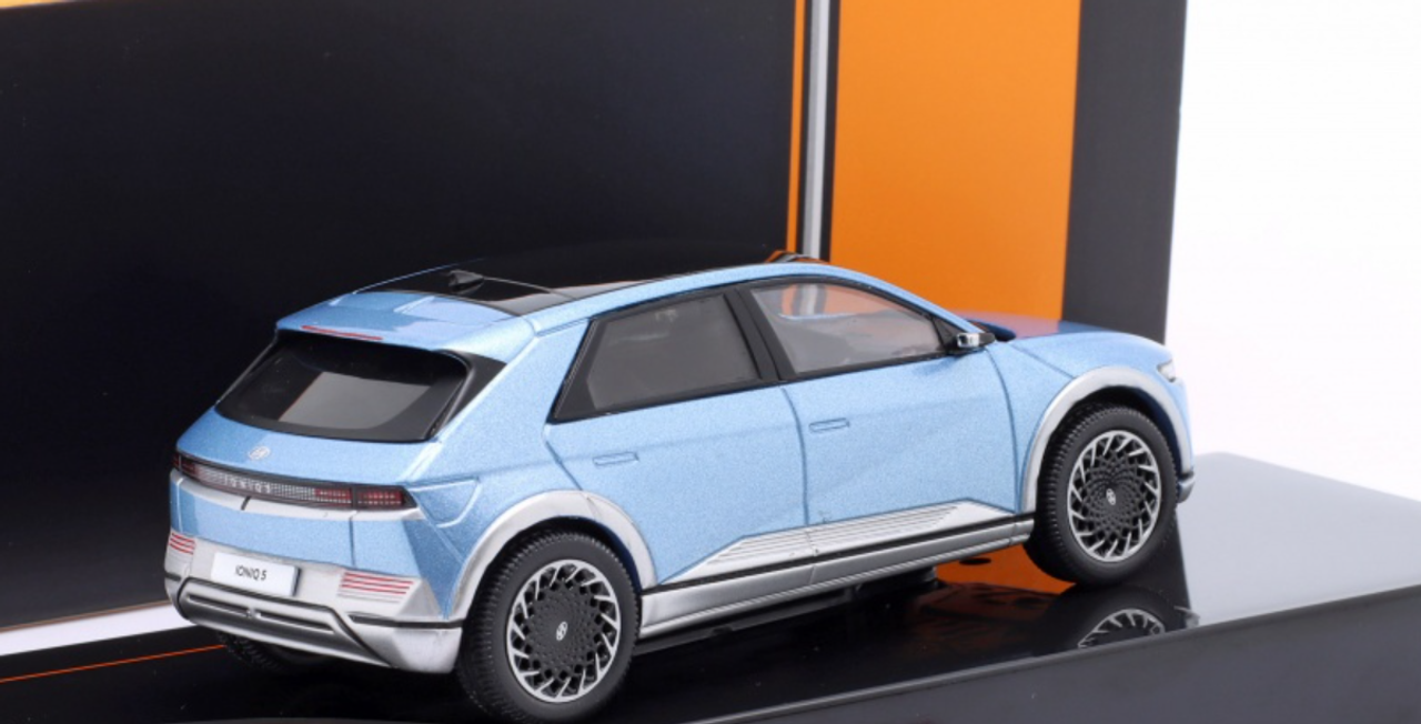 1/43 Ixo 2022 Hyundai IONIQ 5 (Light Blue Metallic) Car Model