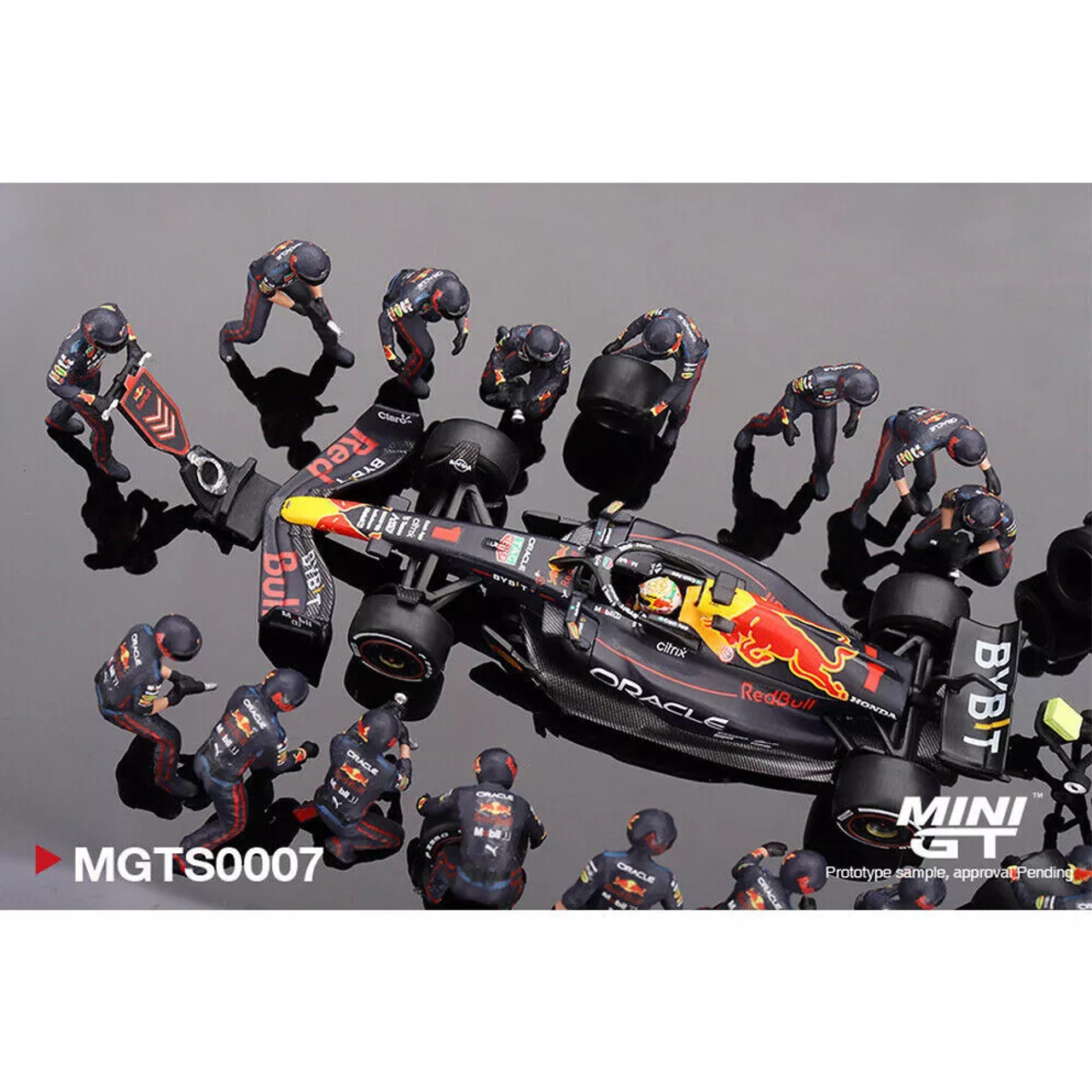 1/64 2022 Formula 1 Oracle Red Bull Racing RB18 Max