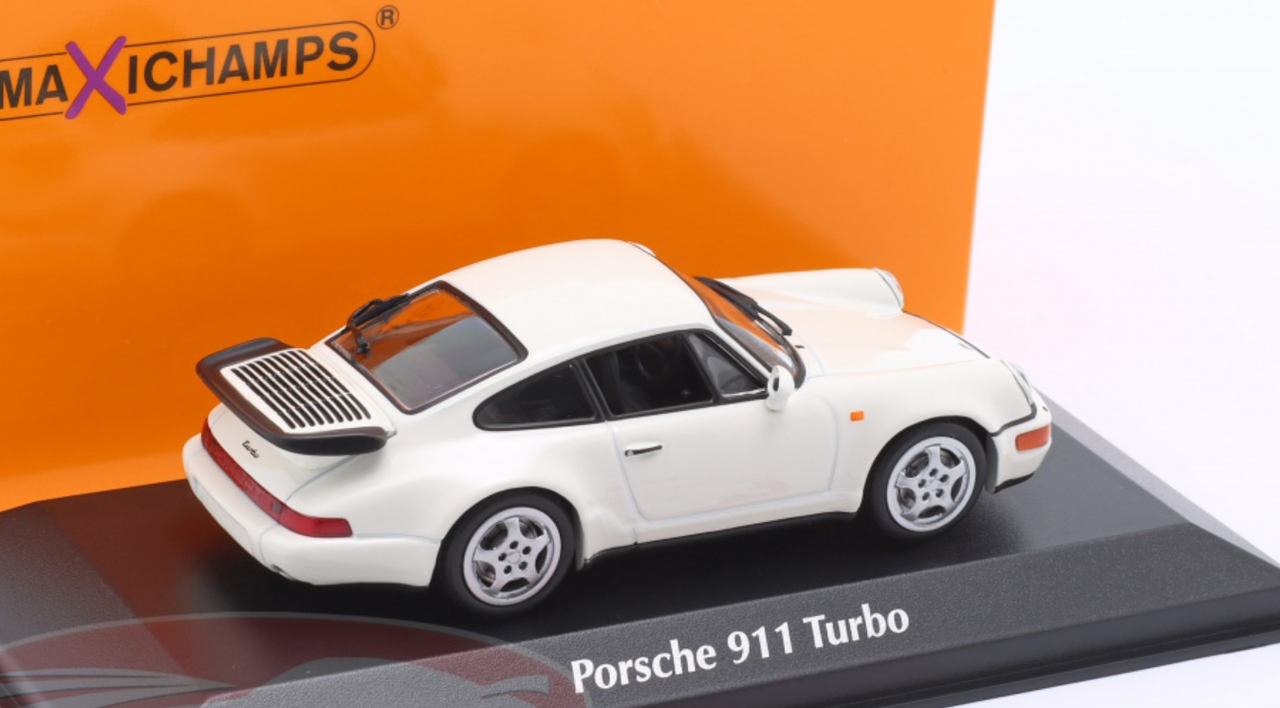 1/43 Minichamps 1990 Porsche 911 (964) Turbo (White) Car Model
