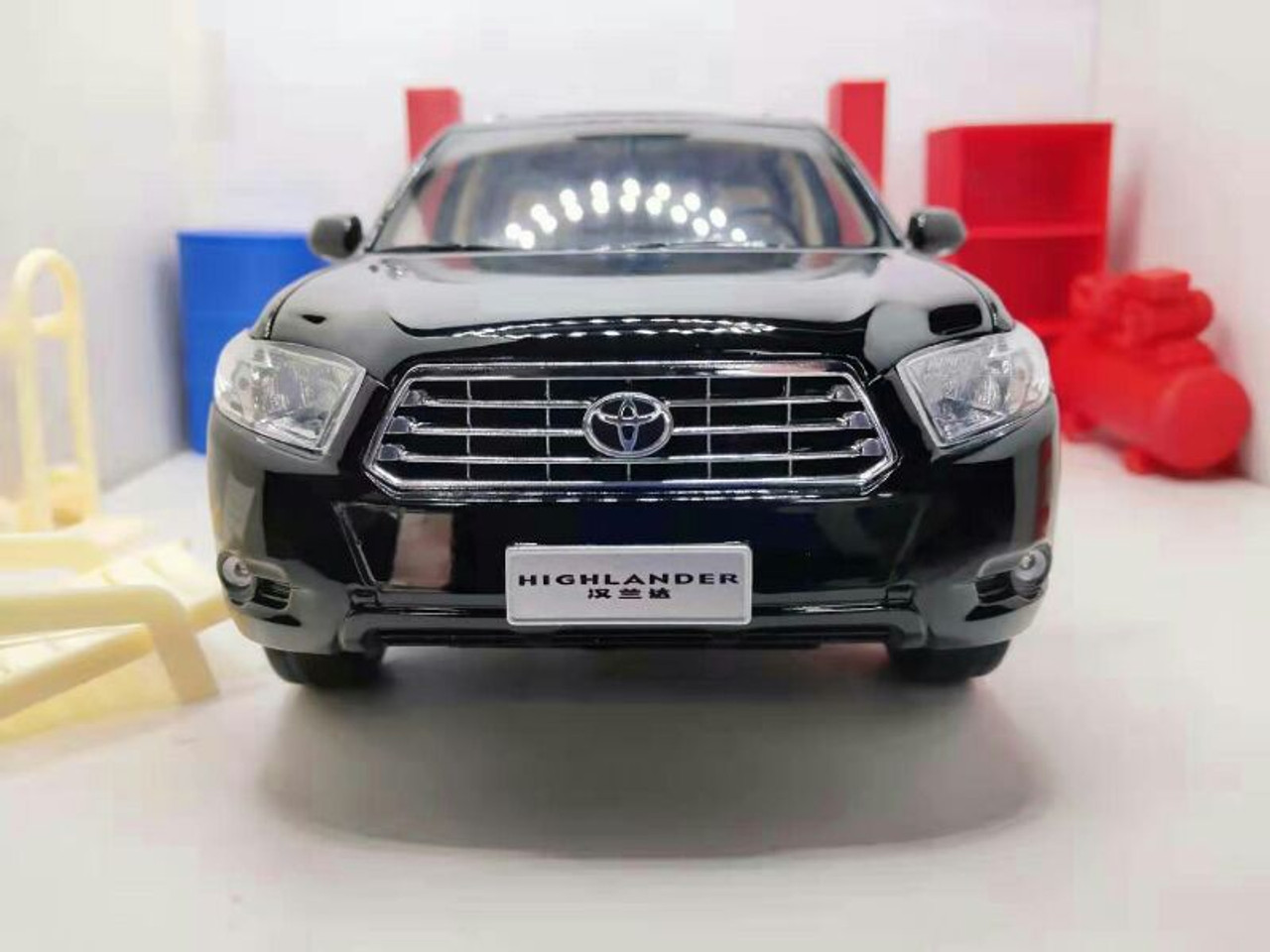 1/18 Dealer Edition 2008-2010 Generation Toyota Highlander (Black