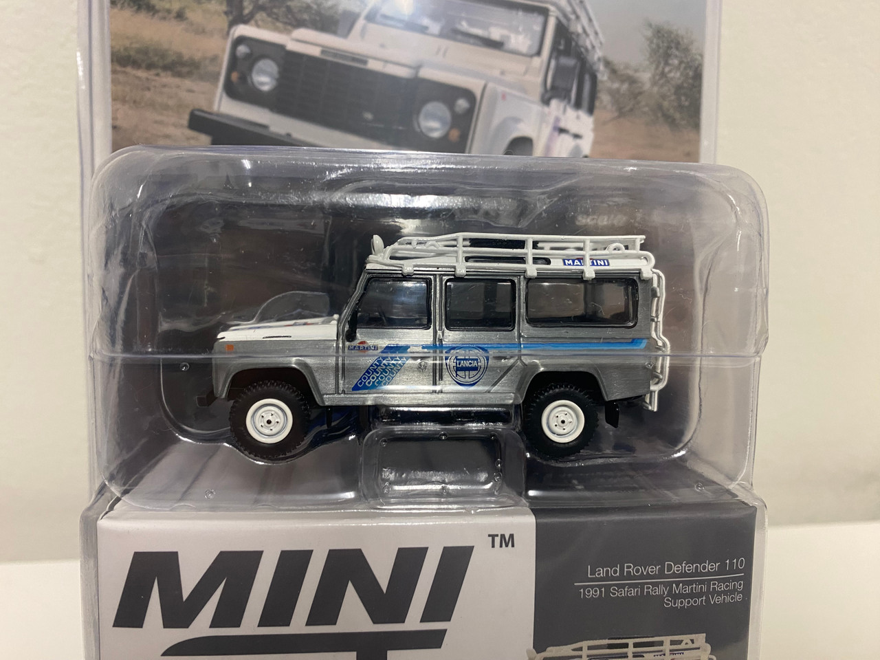 CHASE CAR 1/64 Mini GT 1991 Land Rover Defender 110 Safari Rally