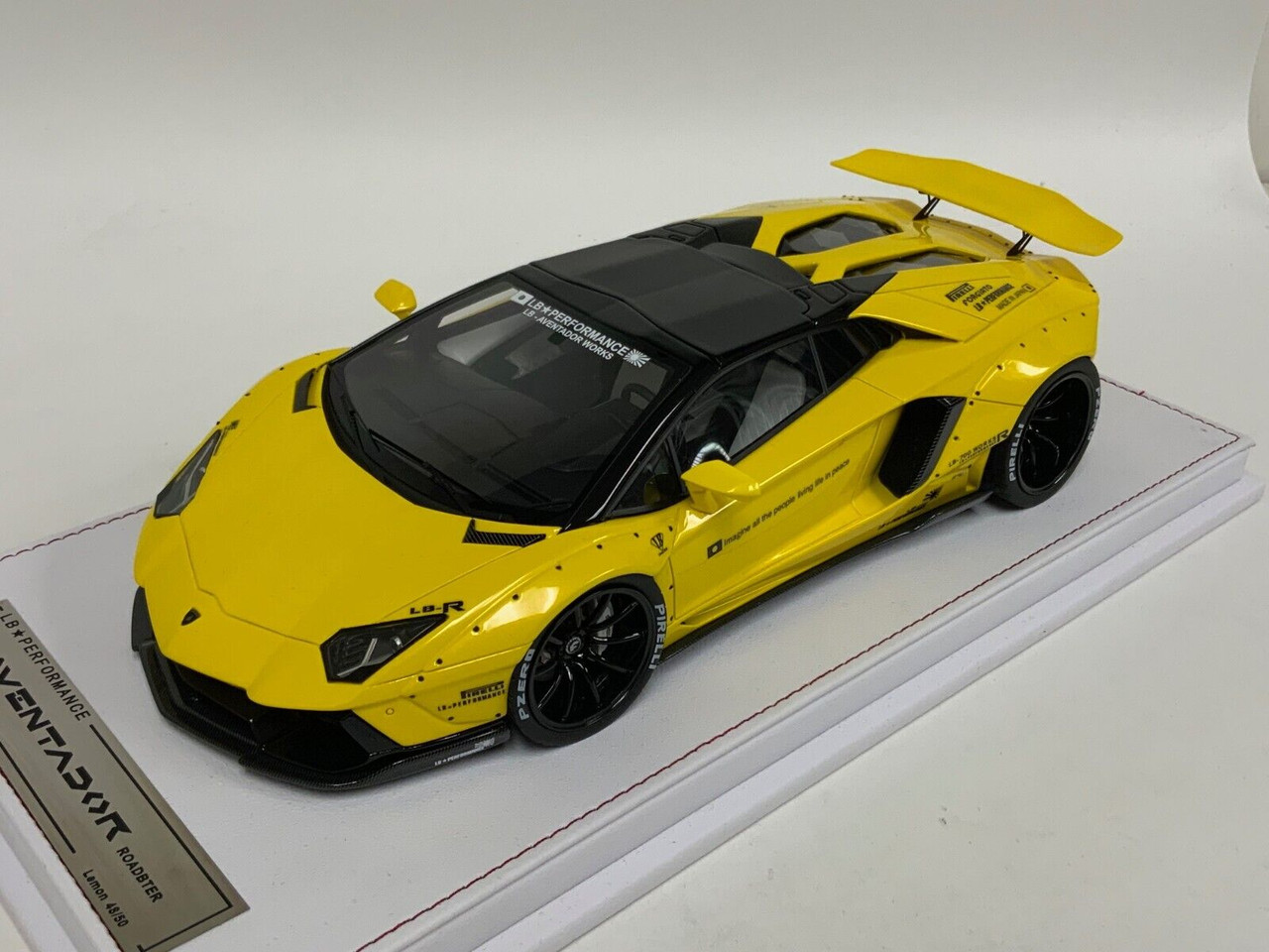 1/18 GL Models Lamborghini Aventador LBWK Spider (Yellow) Car Model