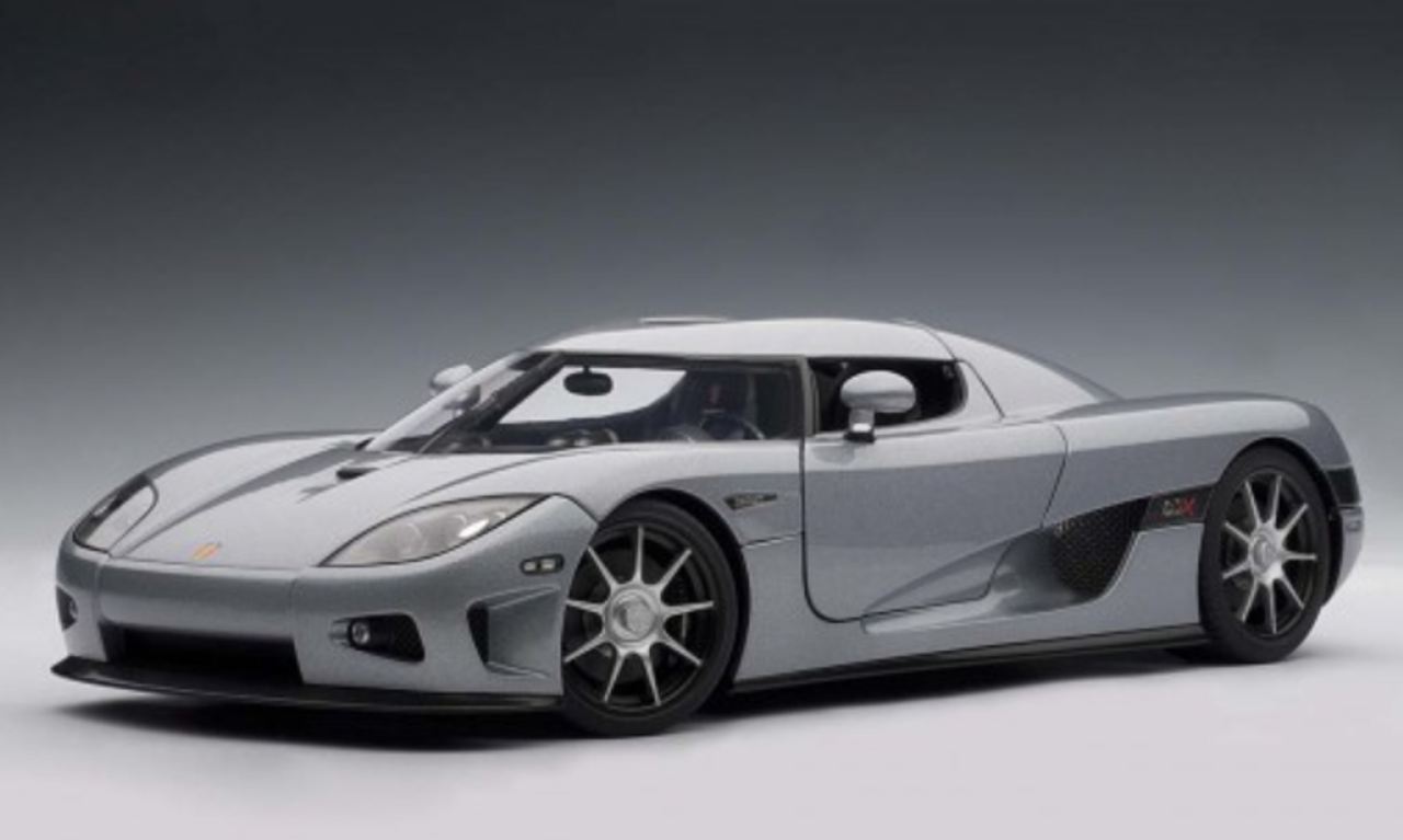 koenigsegg diecast 1 18