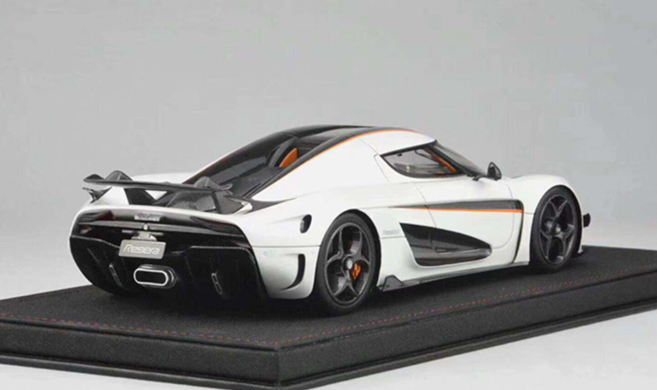 最新海外 AvanStyle Koenigsegg Agera RS1 White1/43 おもちゃ - mail