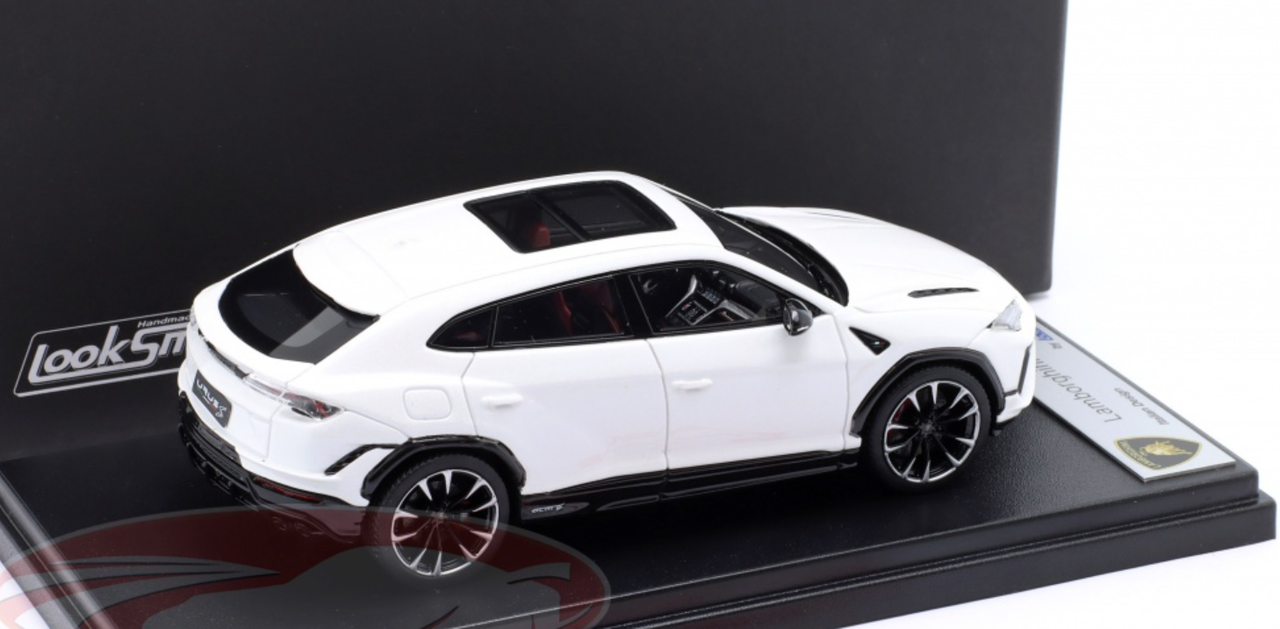1/43 LookSmart 2023 Lamborghini Urus S (Balloon White) Car Model
