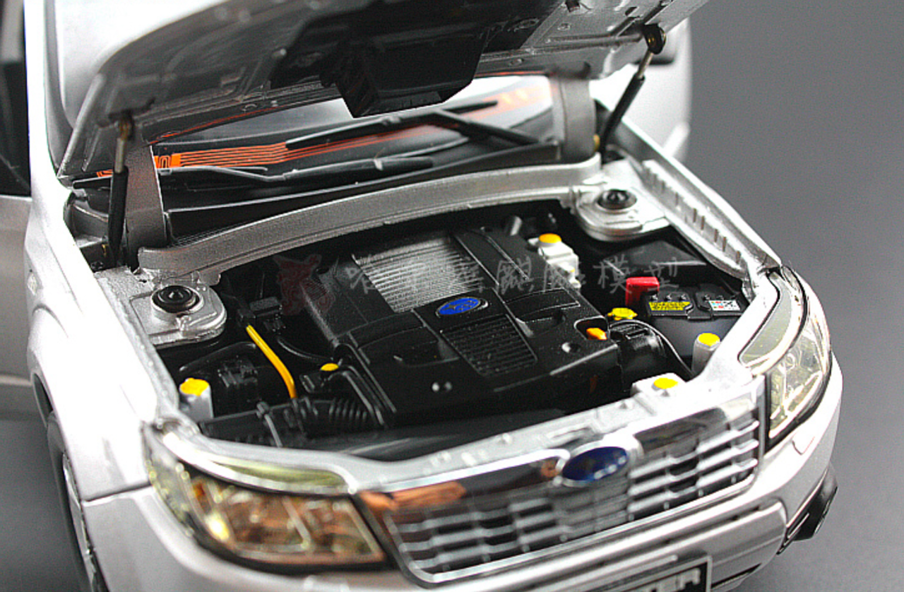 1/18 Dealer Edition Subaru Forester 3rd Generation (SH, 2009–2012) (Silver) Diecast Car Model