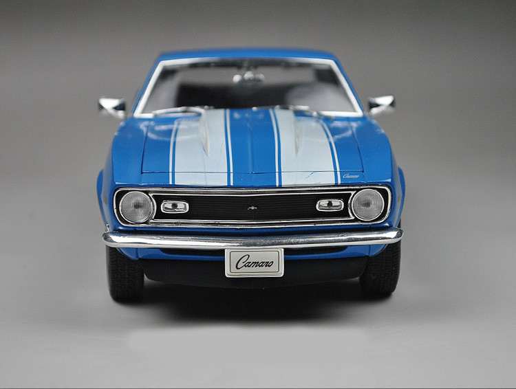 ♥ MINOR DAMAGED 1/18 Welly 1968 Chevrolet Chevy Camaro Z28 (Blue