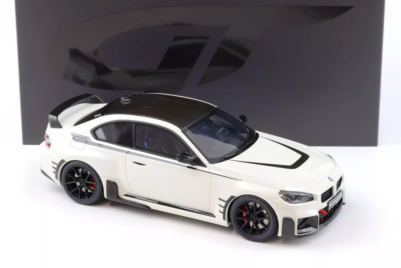 1/18 GT Spirit 2023 BMW M2 G87 M Performance (White) Car Model