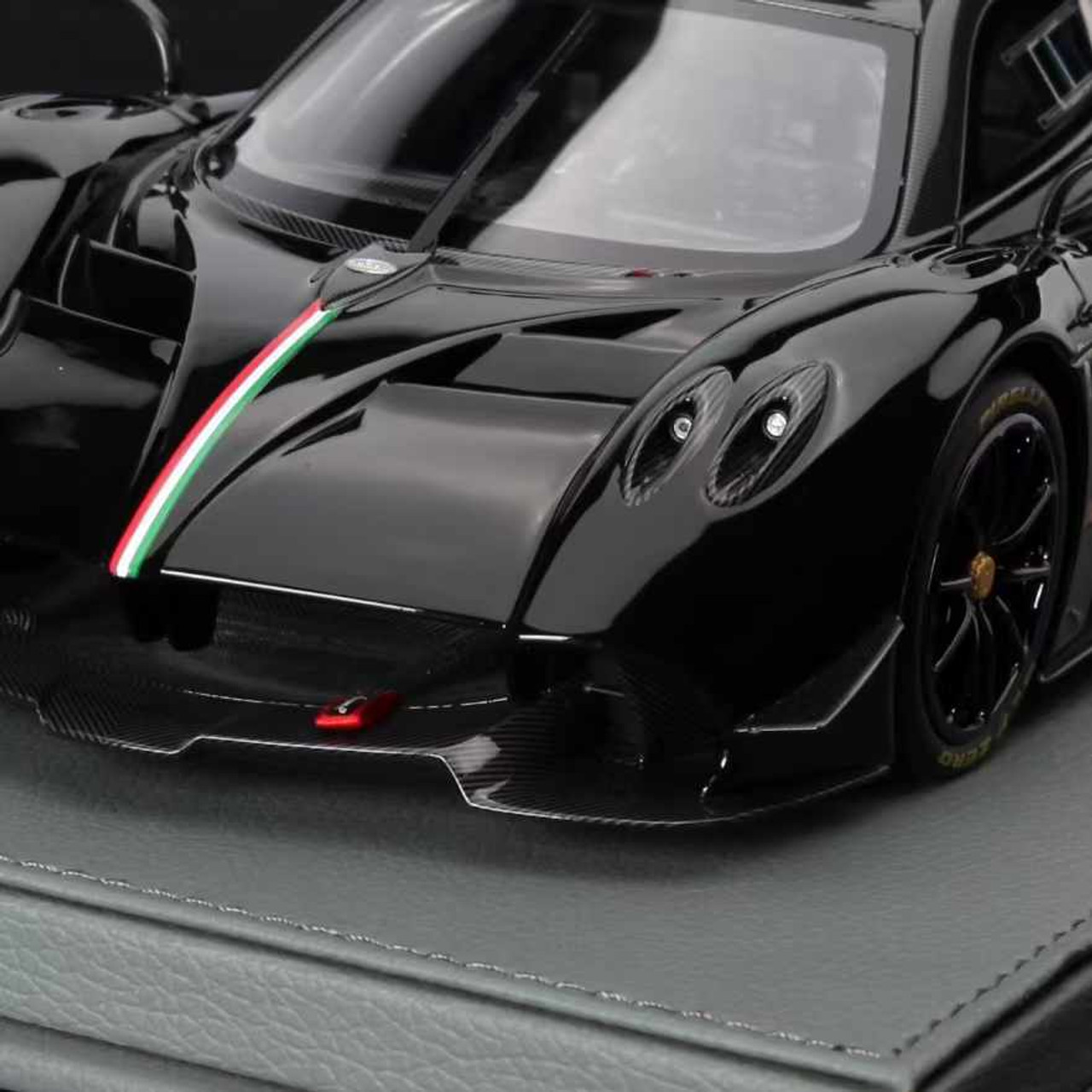 1/18 BBR Pagani Huayra R (Gloss Black) Car Model Limited 100 Pieces