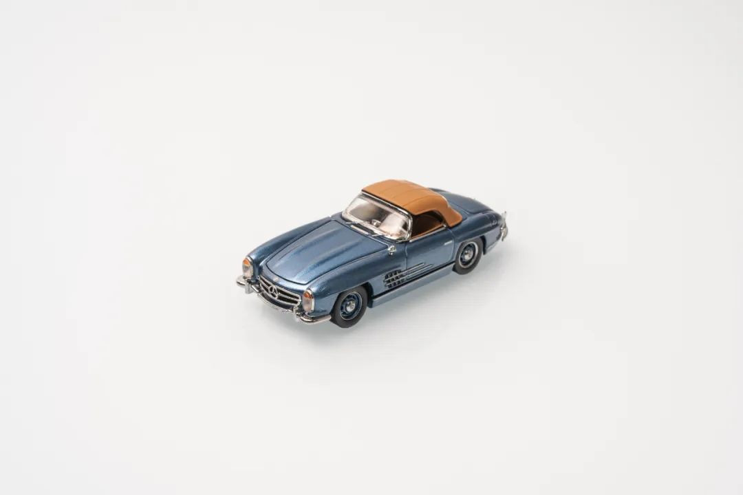 BUB 1/87 - 06704 Mercedes 300SL Gris Métallisé - Petite Voiture De Collection
