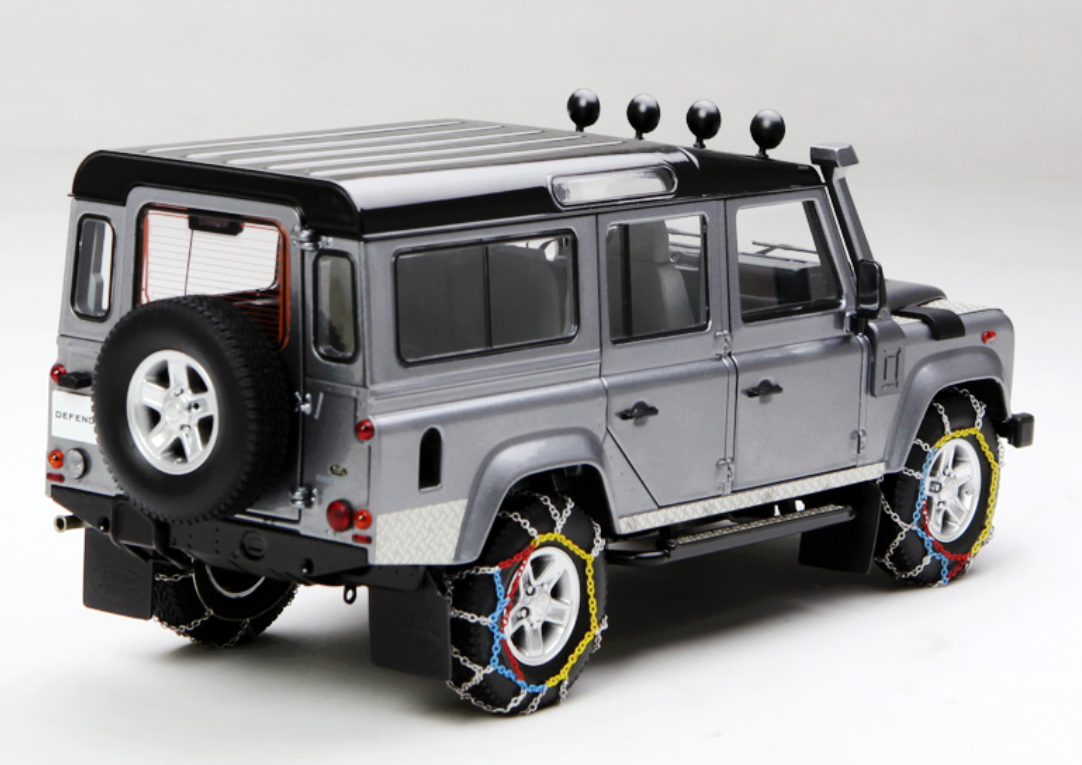 1/18 Century Dragon Land Rover Defender 110 w/ Snowchain (Grey) Diecast ...