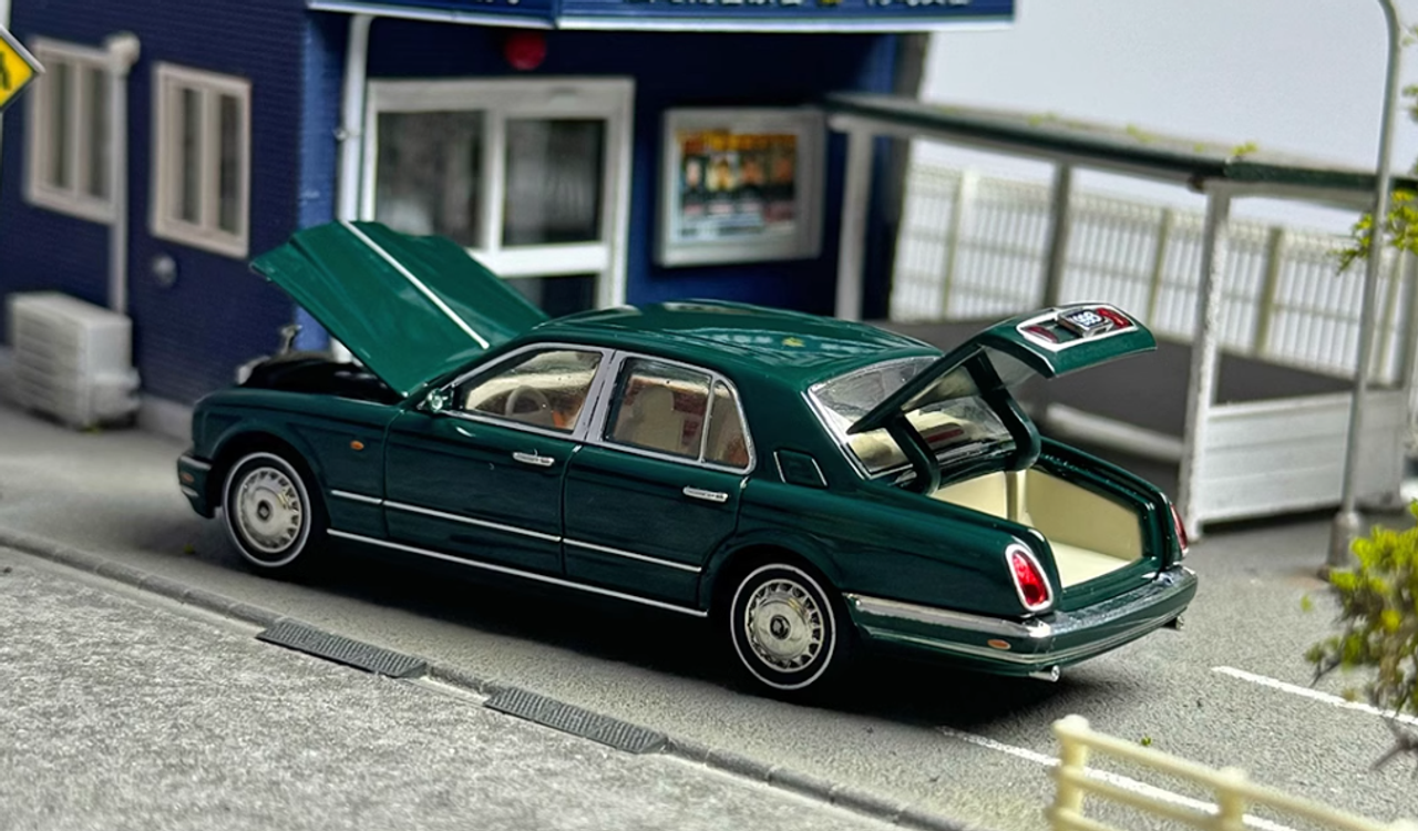 1/64 GFCC Rolls-Royce Silver Seraph (Green) Diecast Car Model