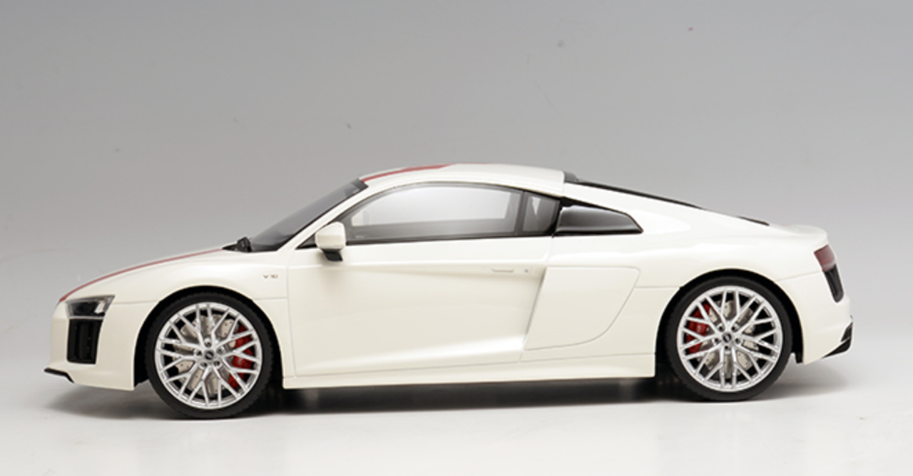 1/18 GT Spirit 2018 Audi R8 RWS V10 (White) Resin Car Model