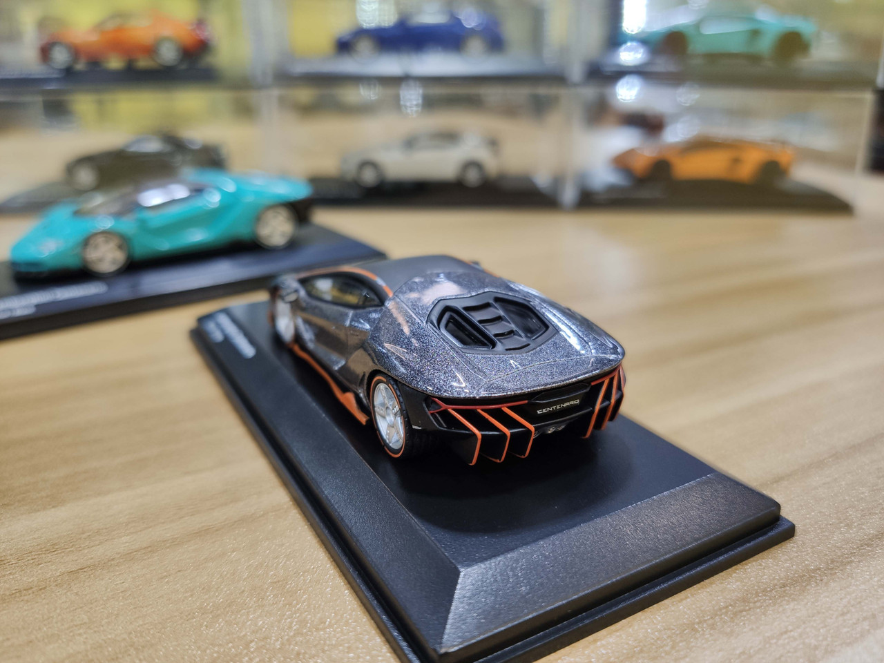 1/64 Kyosho Lamborghini Centenario LP770-4 (Black) Car Model