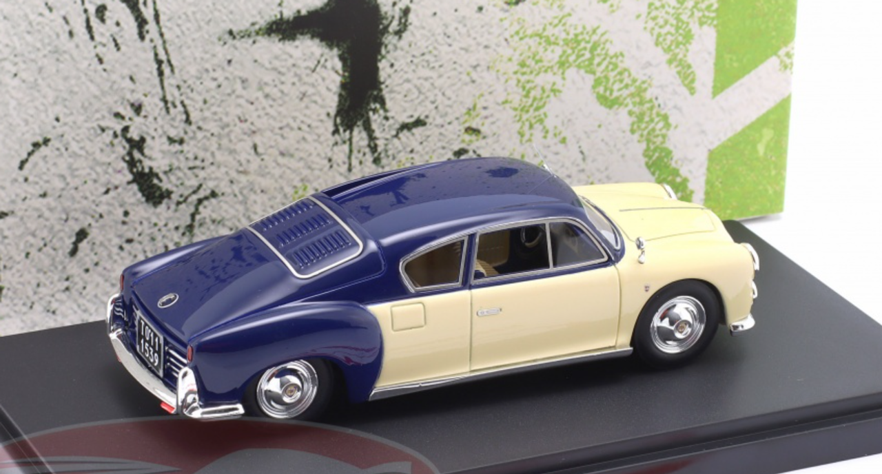 1/43 AutoCult 1947 Lancia LP01 (Light Ivory Crean & Black) Car Model